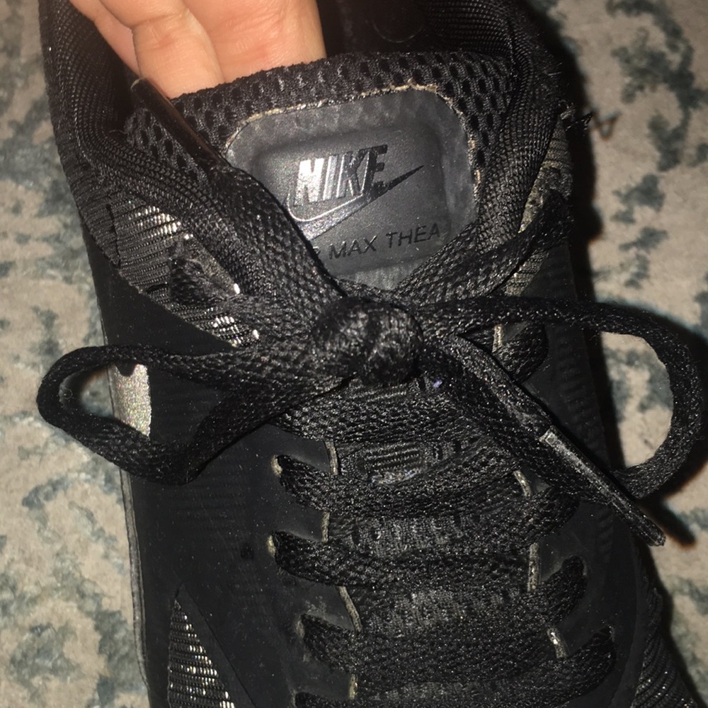 Shoes - Picture 4 of 5